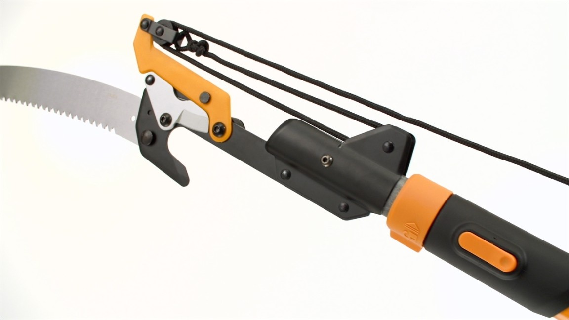 how-to-use-the-fiskars-power-lever-extendable-pole-saw-amp-pruner Fiskars Pole Saw Review: Reach New Heights In Your Yard Work picture