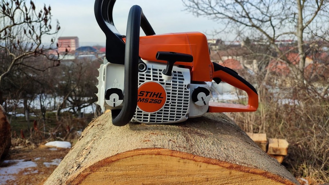 legendary-stihl-ms-chainsaw-first-start-first-cuts-big-wood-test-factory-rpm-and-more_0 MS 250 Stihl Chainsaw Review picture