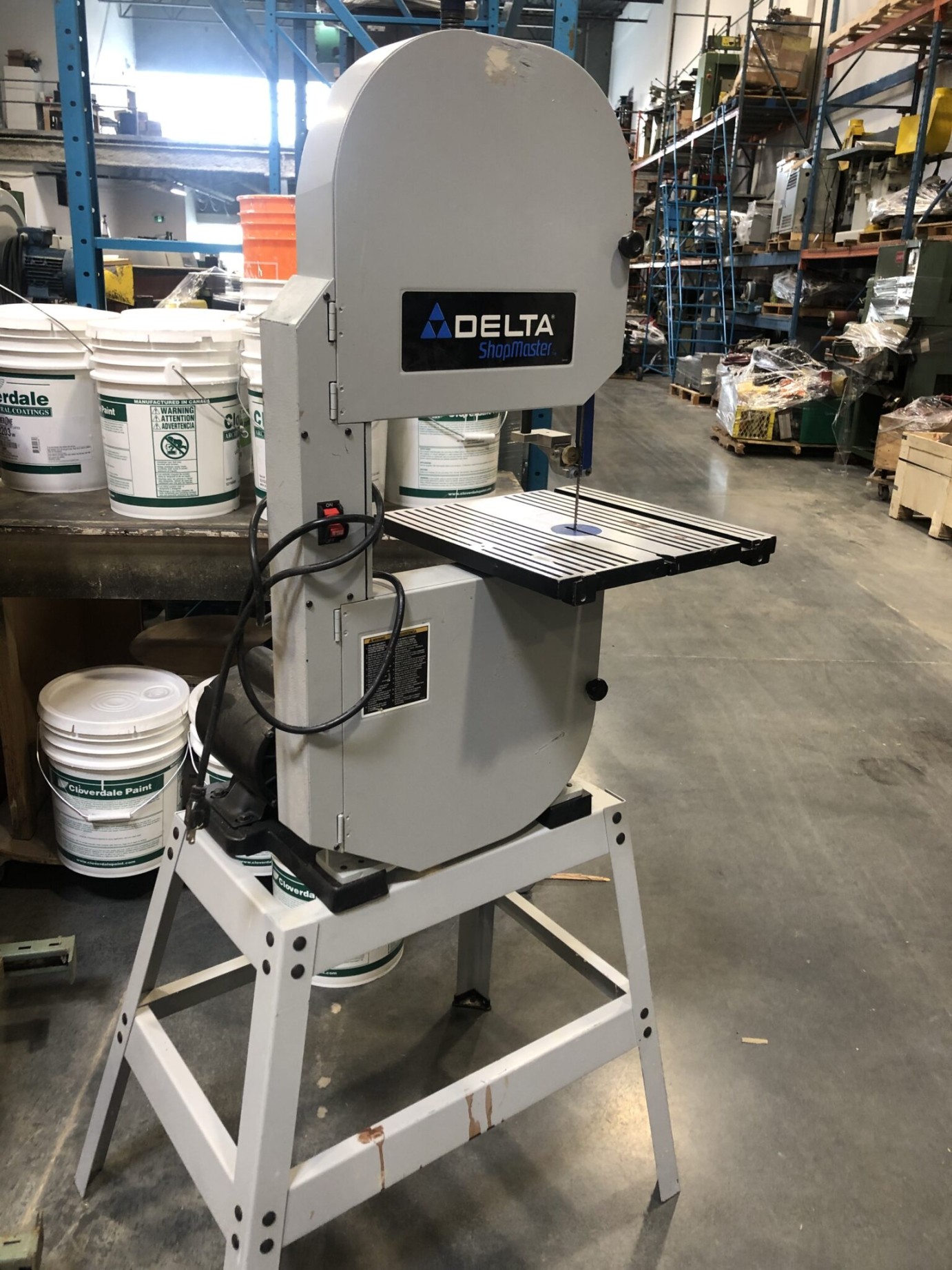 used-delta-bandsaw-coast-machinery-group Delta Band Saw Review: Cutting Through The Hype (Which Model Is Right For You?) picture