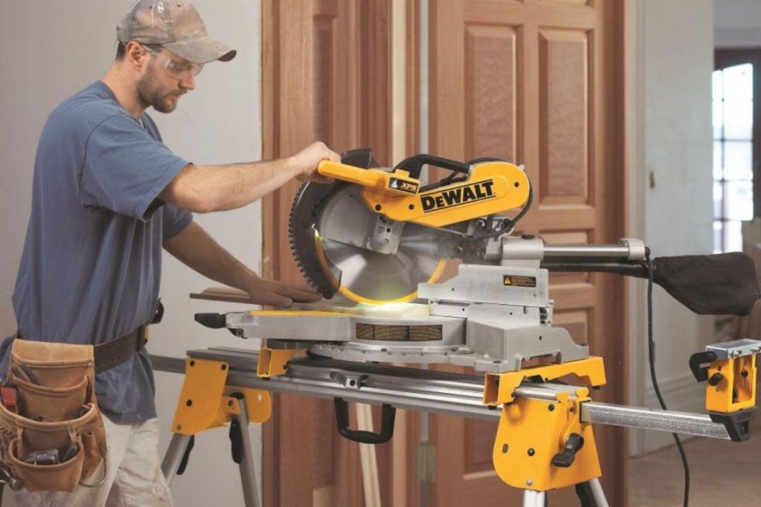 The Best DeWalt Miter Saws of  - Picks from Bob Vila